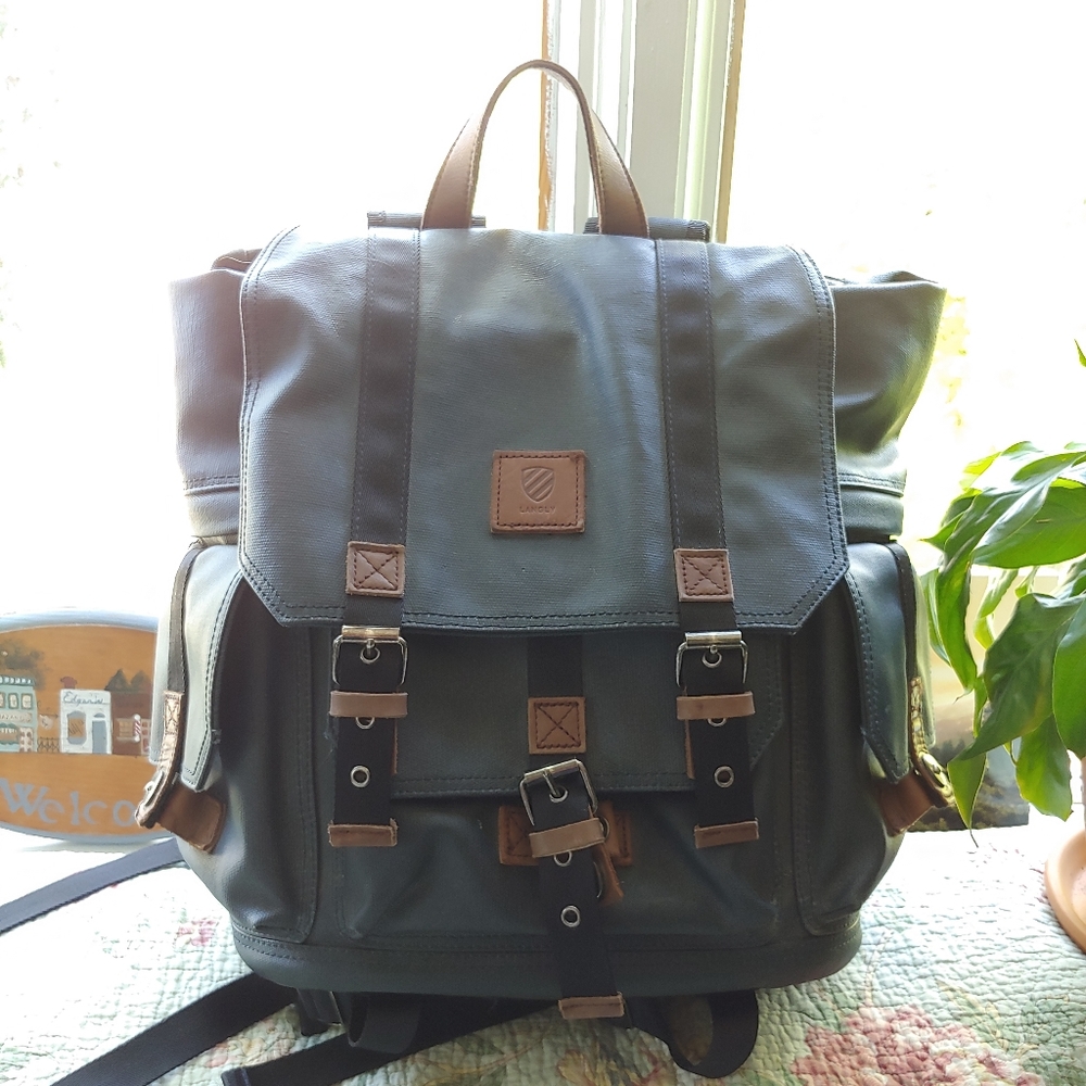 Langly Camera Bag